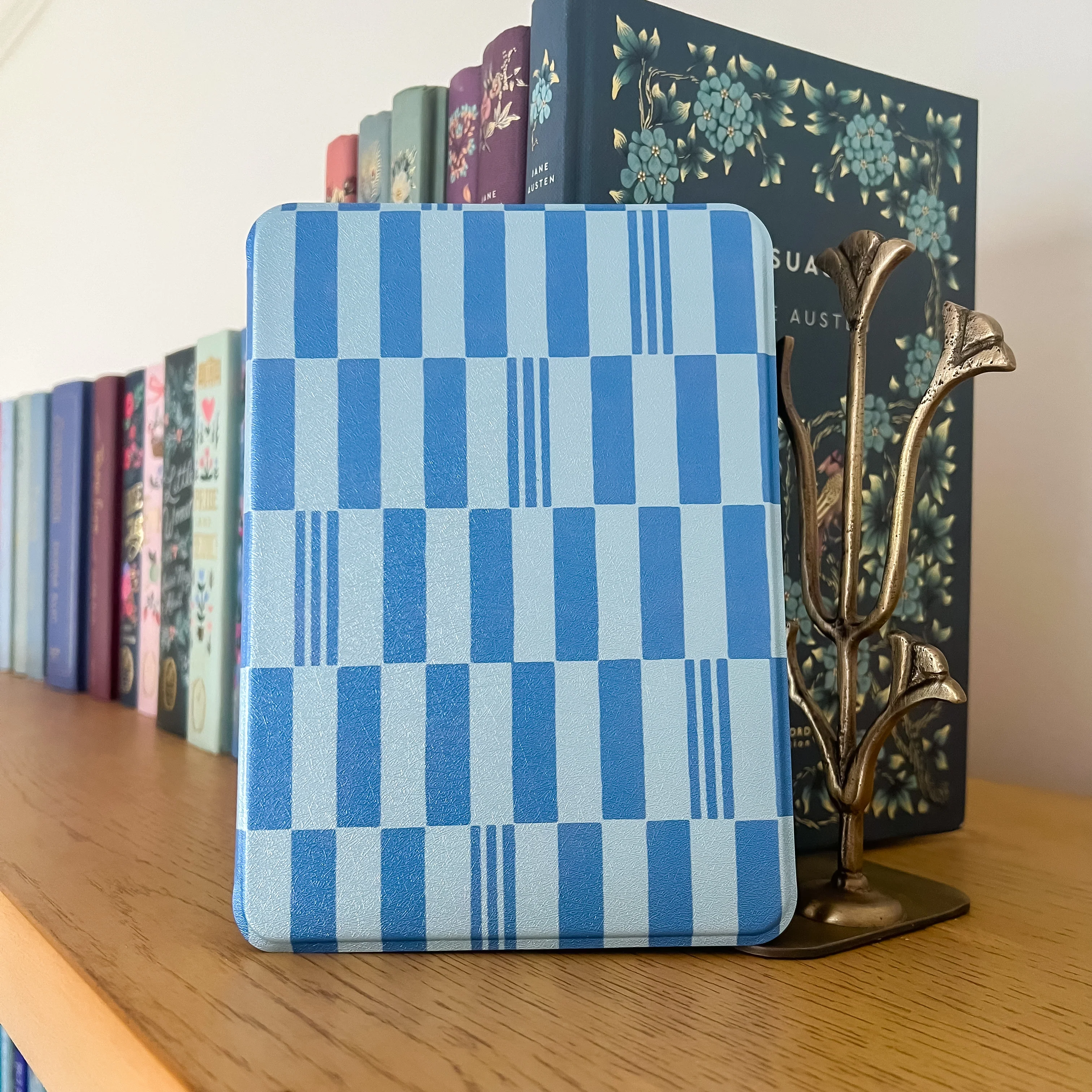 Blueberry Latte Kindle Case - Image 2