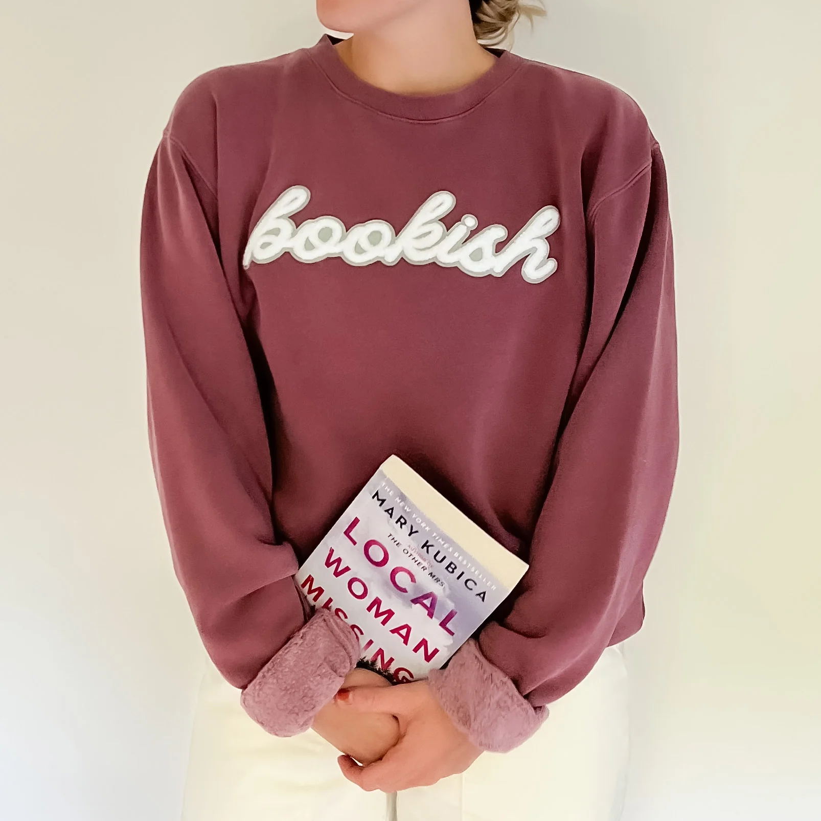 Bookish. Patch Sweatshirt - Maroon - Image 3