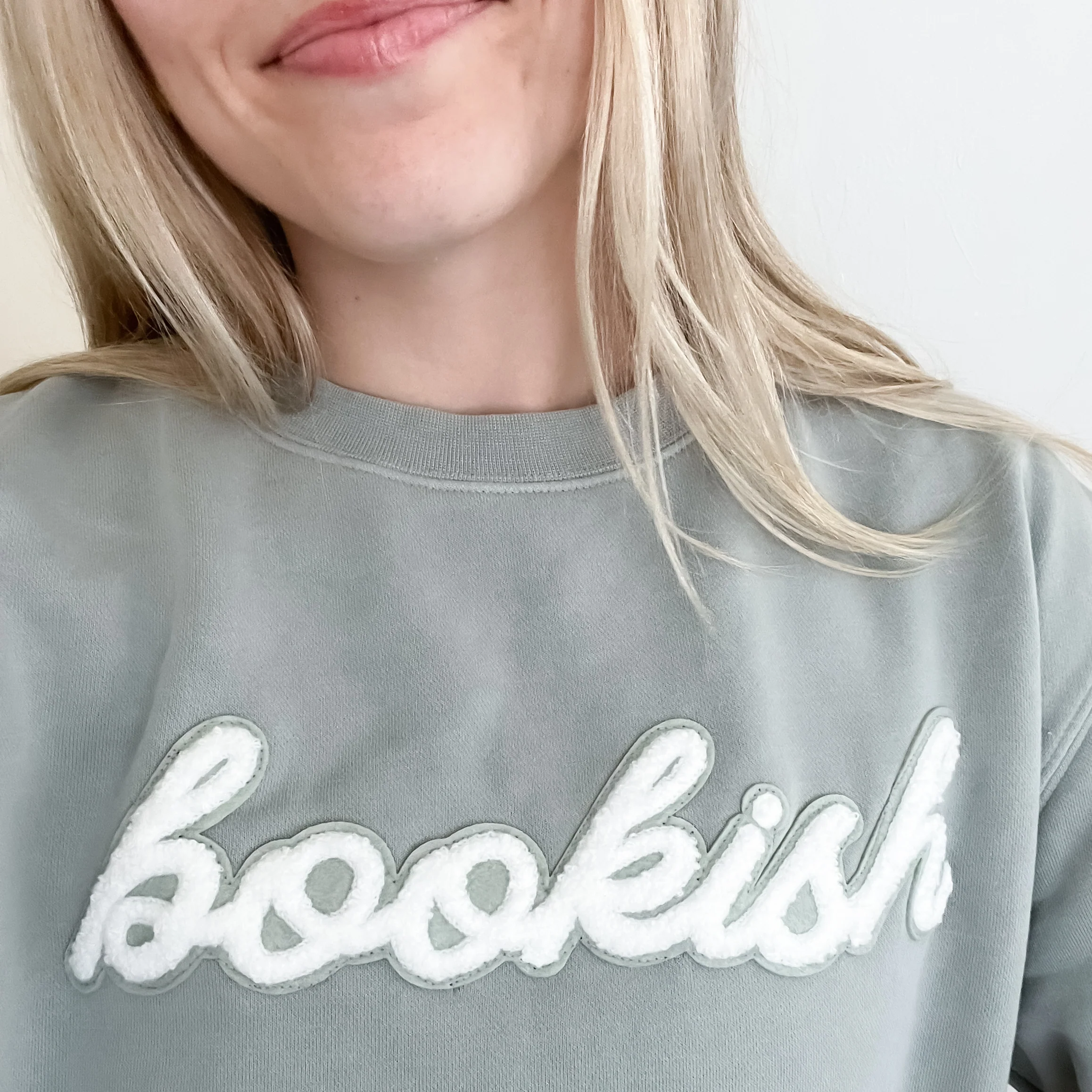 Bookish. Patch Sweatshirt - Sage - Image 3
