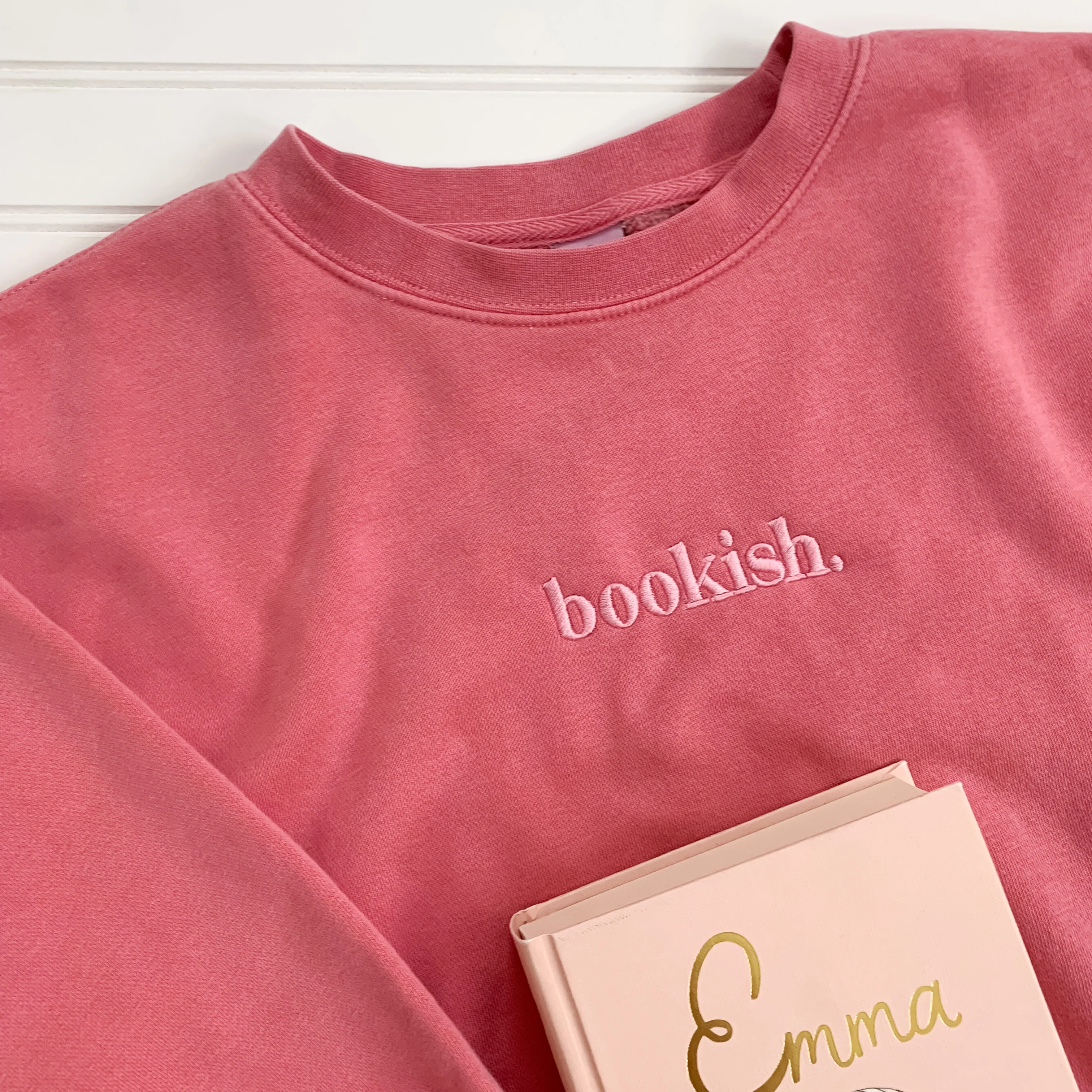 Bookish. Embroidered Sweatshirt - Pink - Image 3