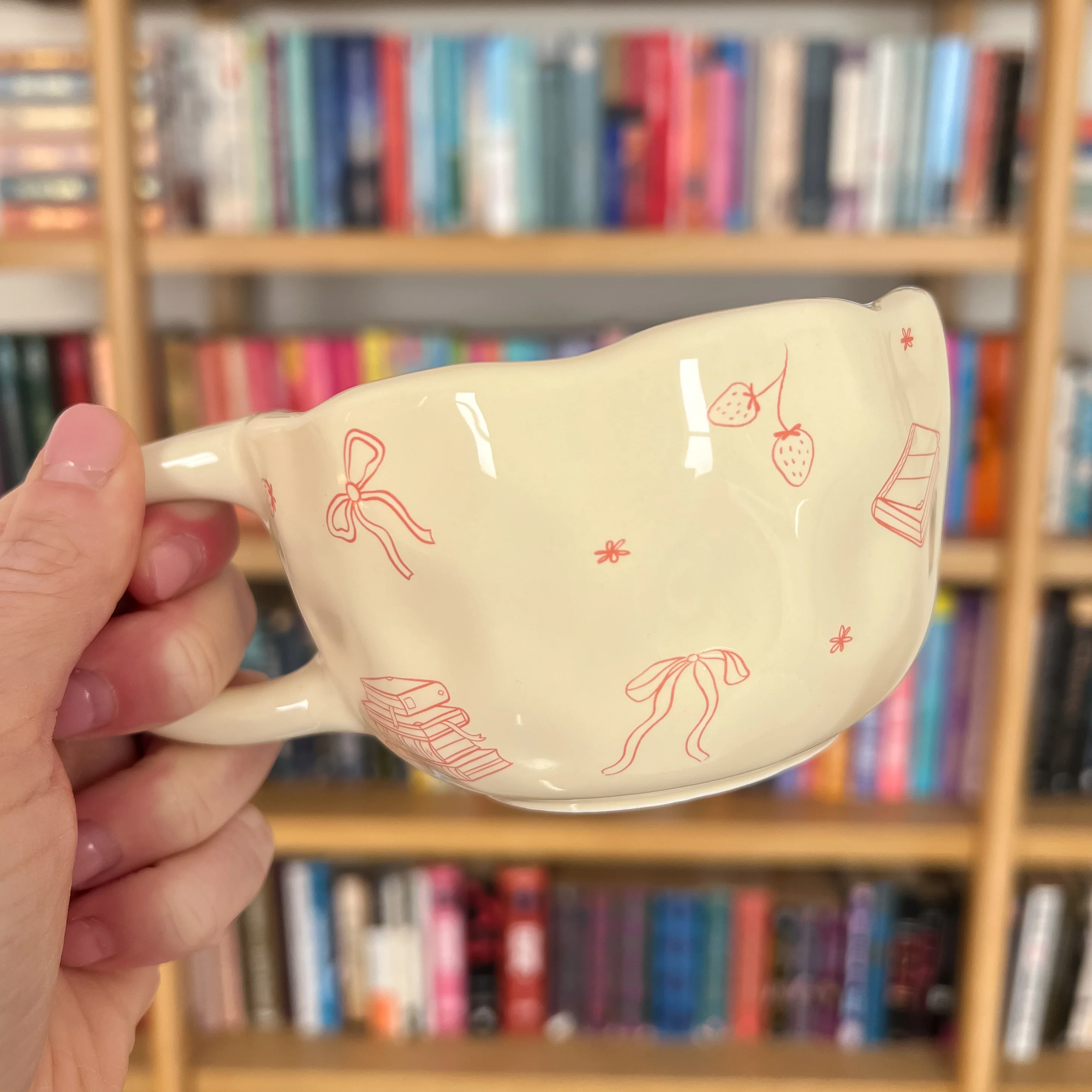 Bows and Books Mug - Image 4