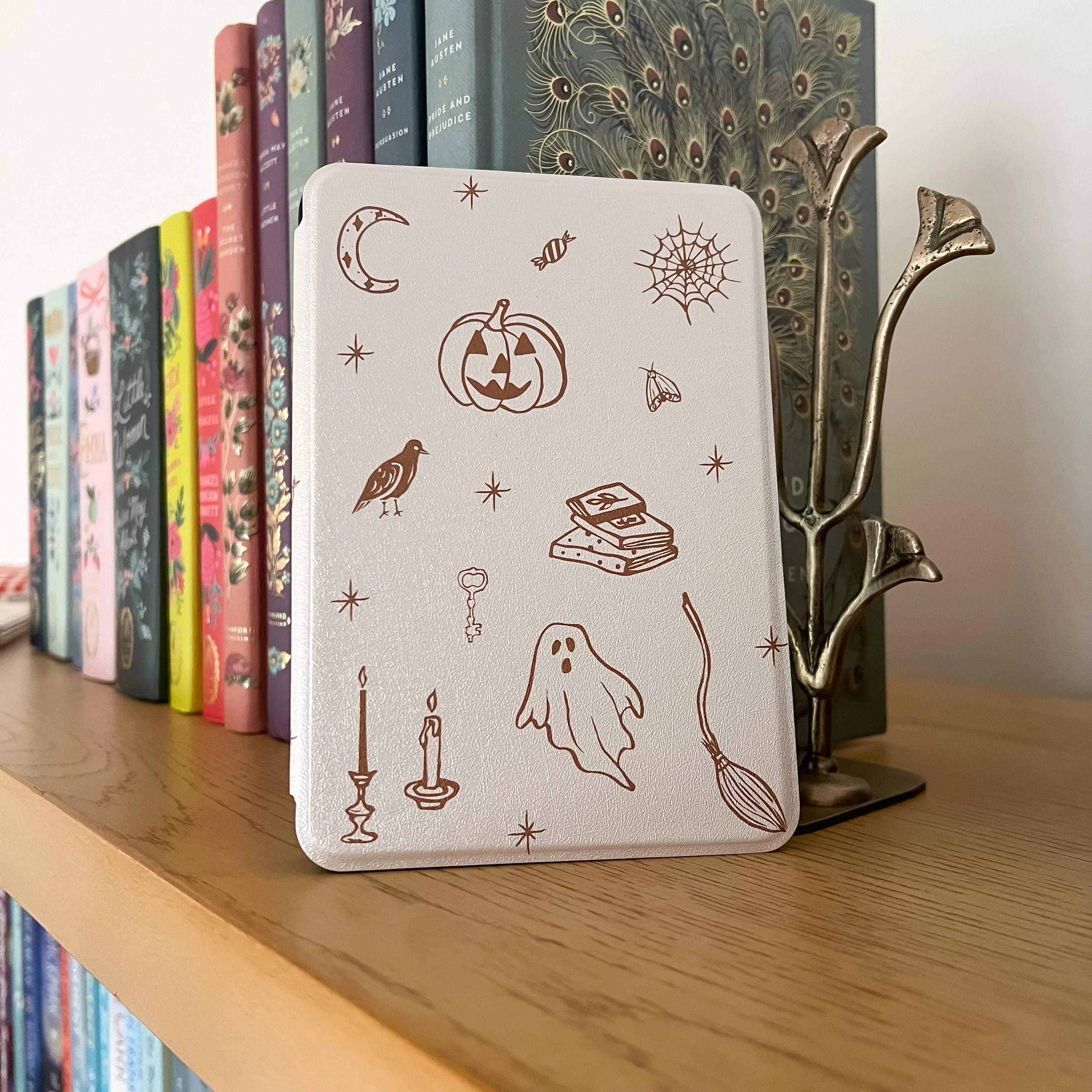 Halloween Dreams Kindle Case - Image 2
