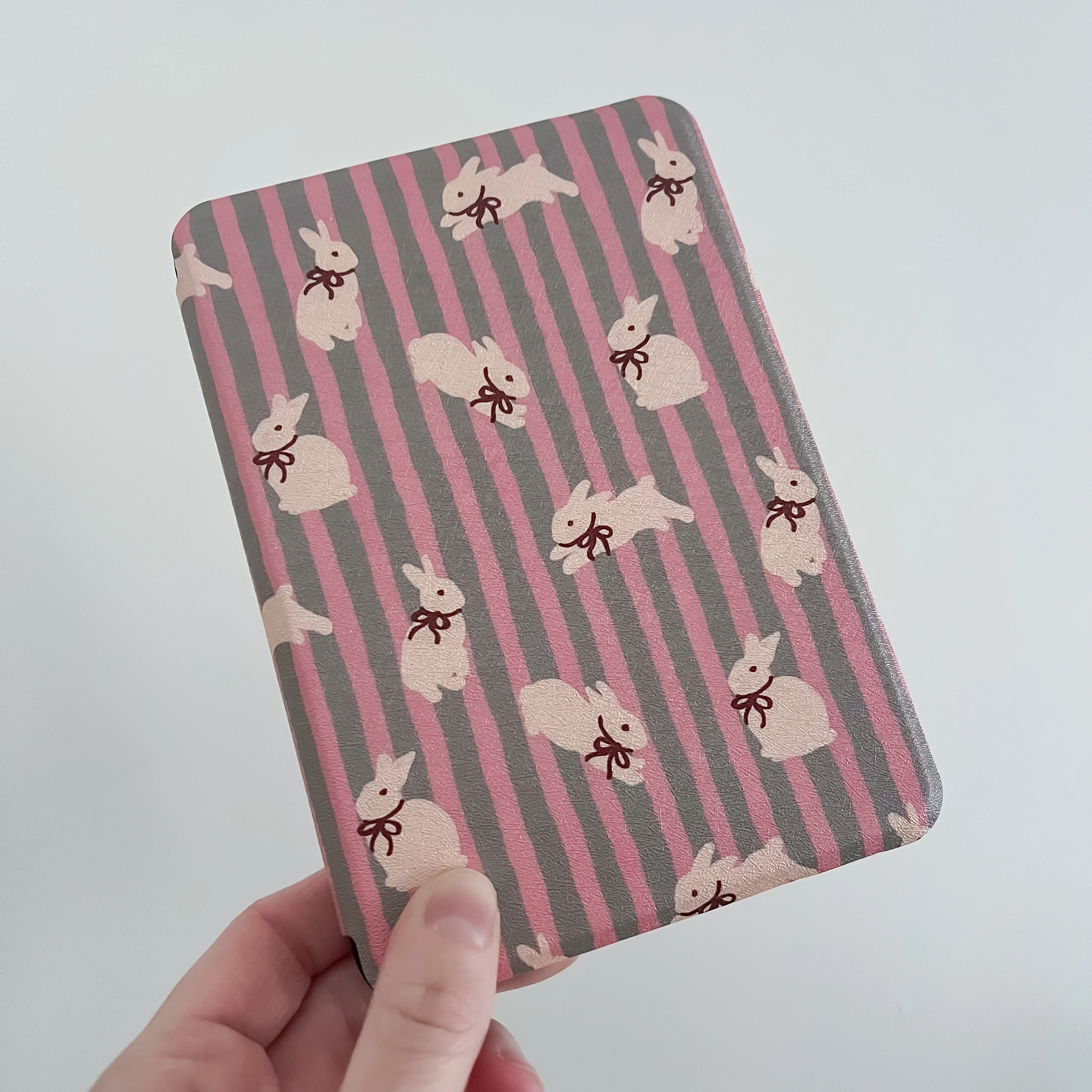 Hunny Bunny Kindle Case - Image 4