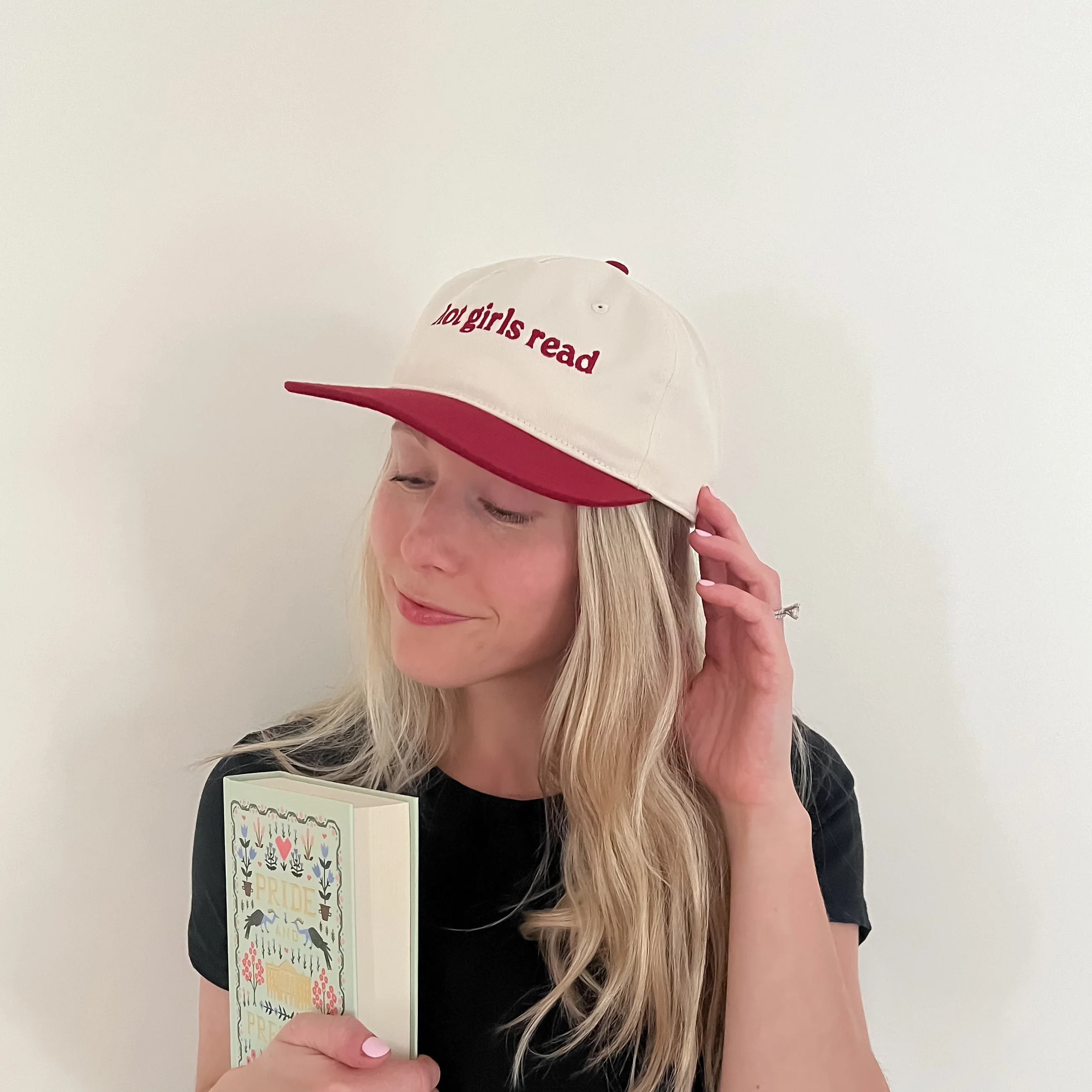 Hot Girls Read Hat - Image 4