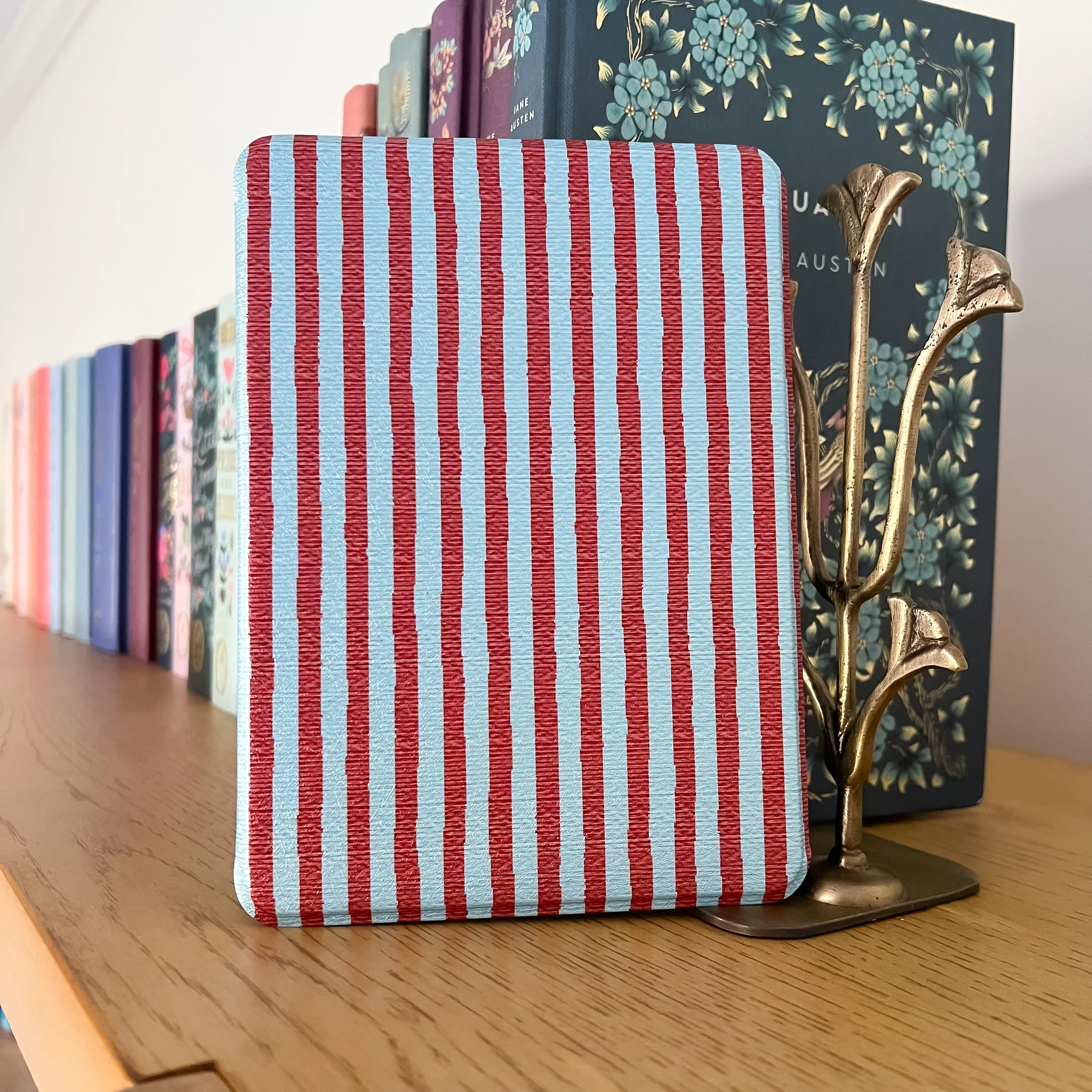 Lazy Hazy Stripe Kindle Case - Image 7