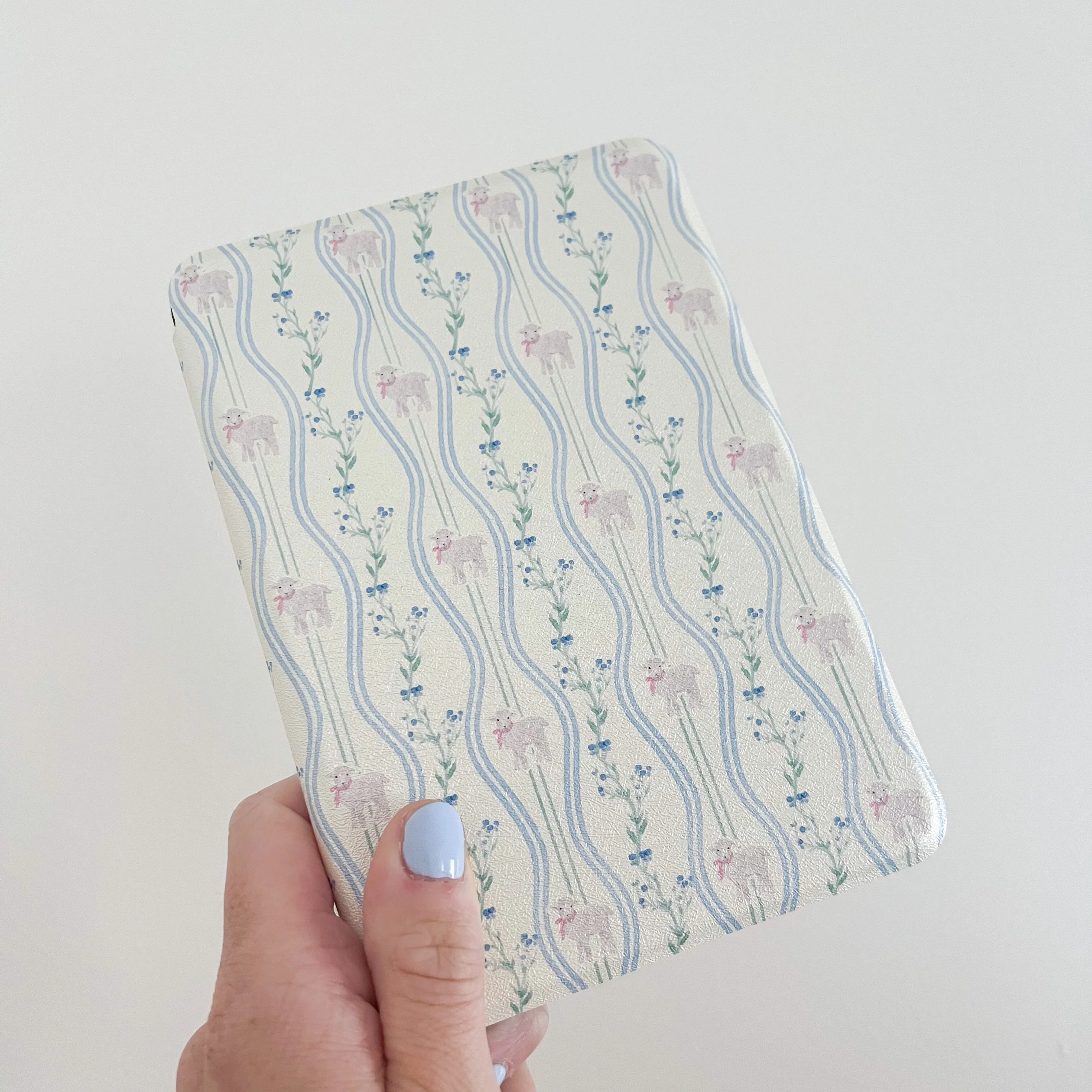 Little Lamb Kindle Case - Image 5
