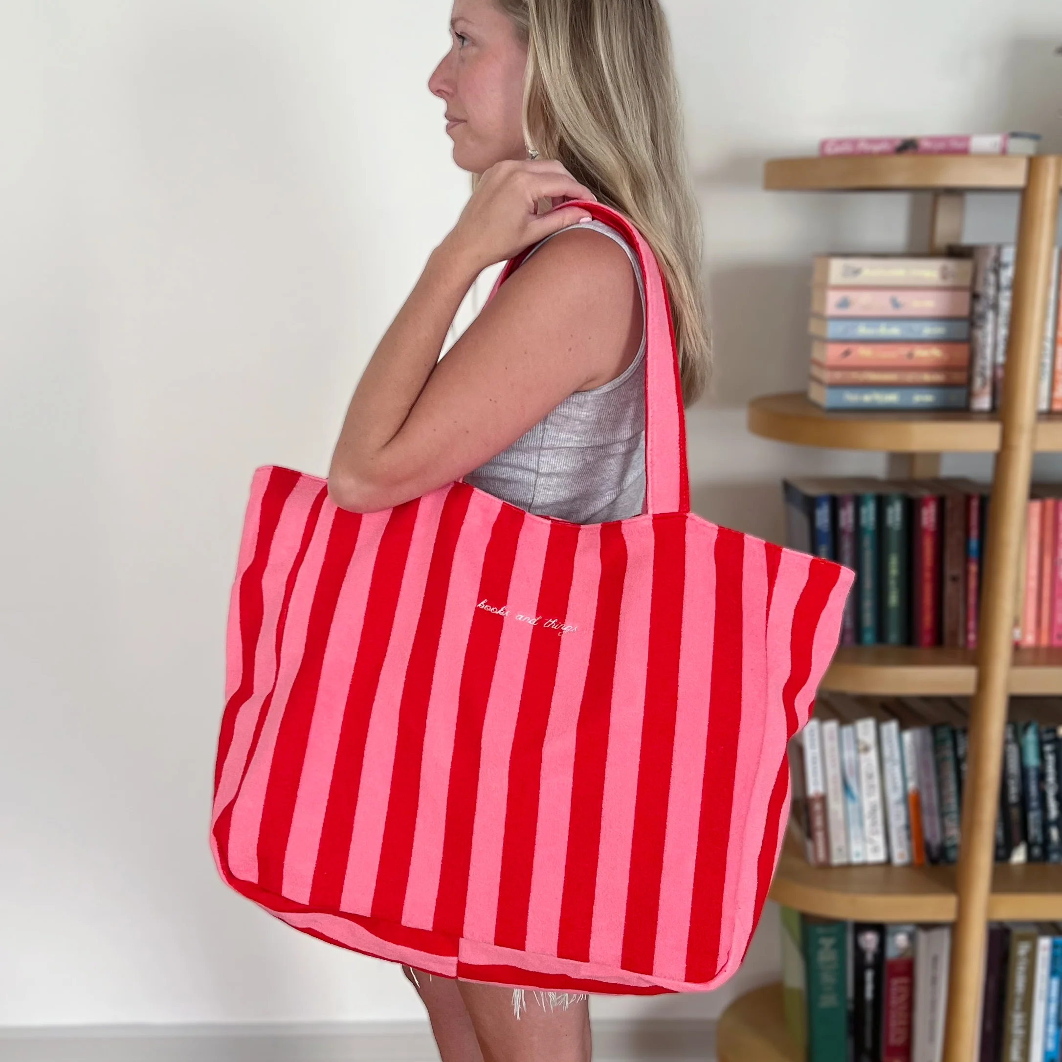 The Bookish Beach Bag - Image 10