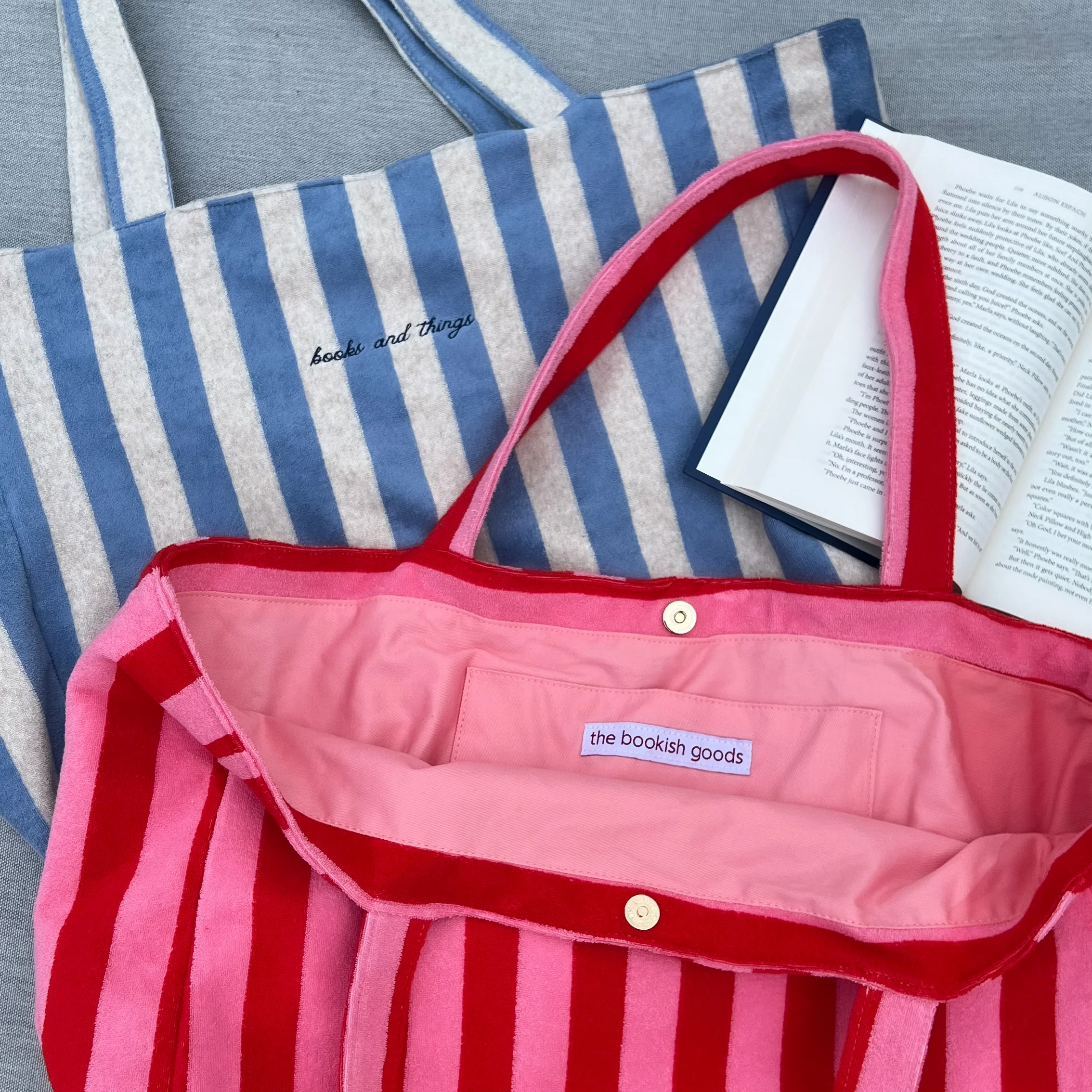 The Bookish Beach Bag - Image 11