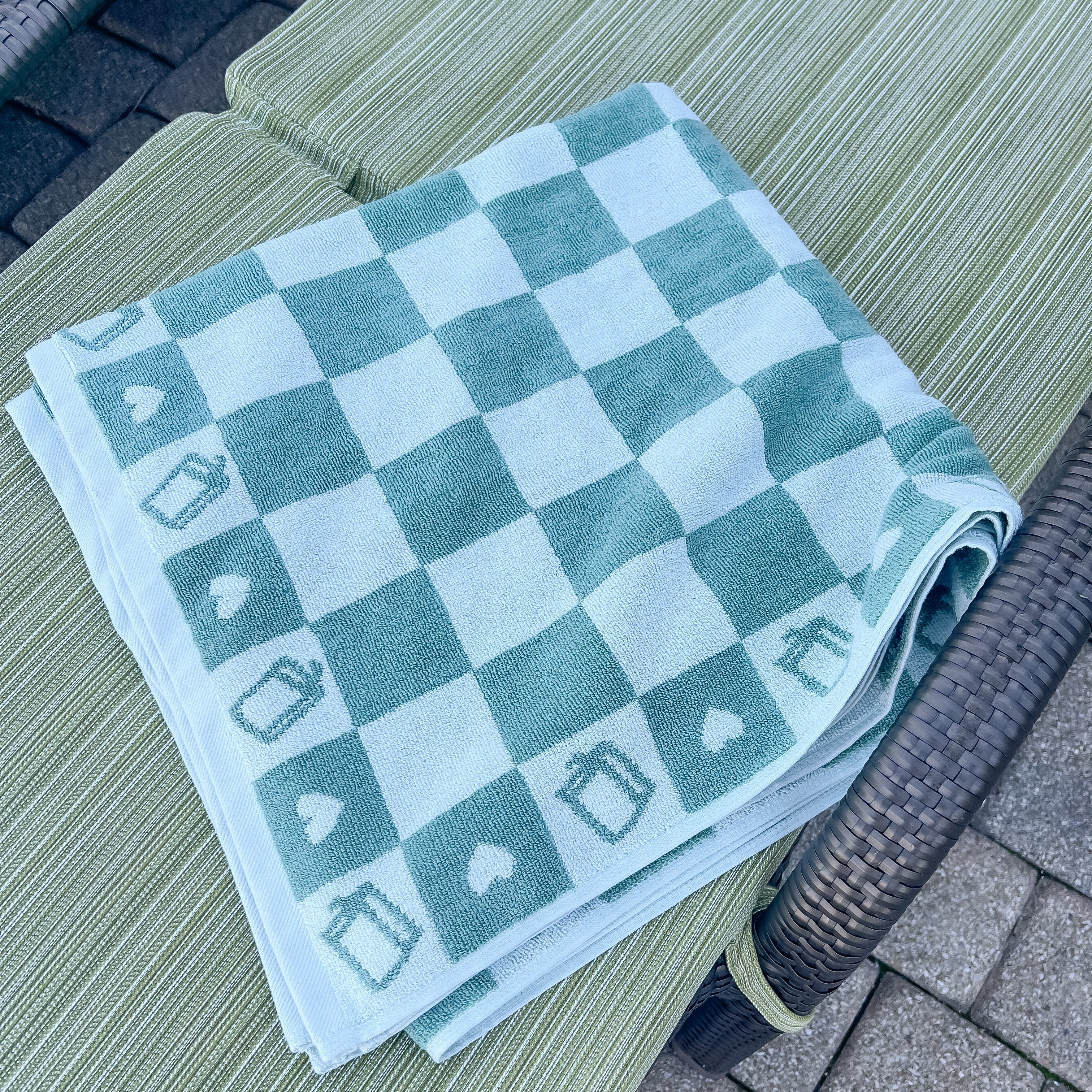 The Bookish Beach Towel - Image 3