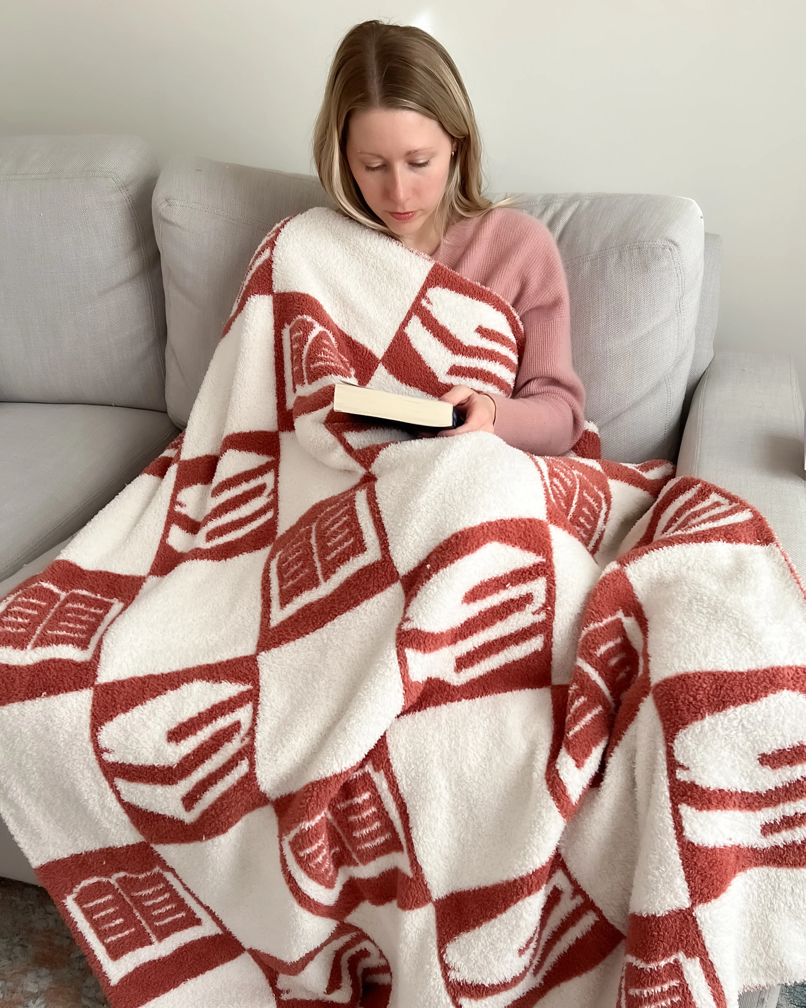 The Bookish Blanket - Image 20