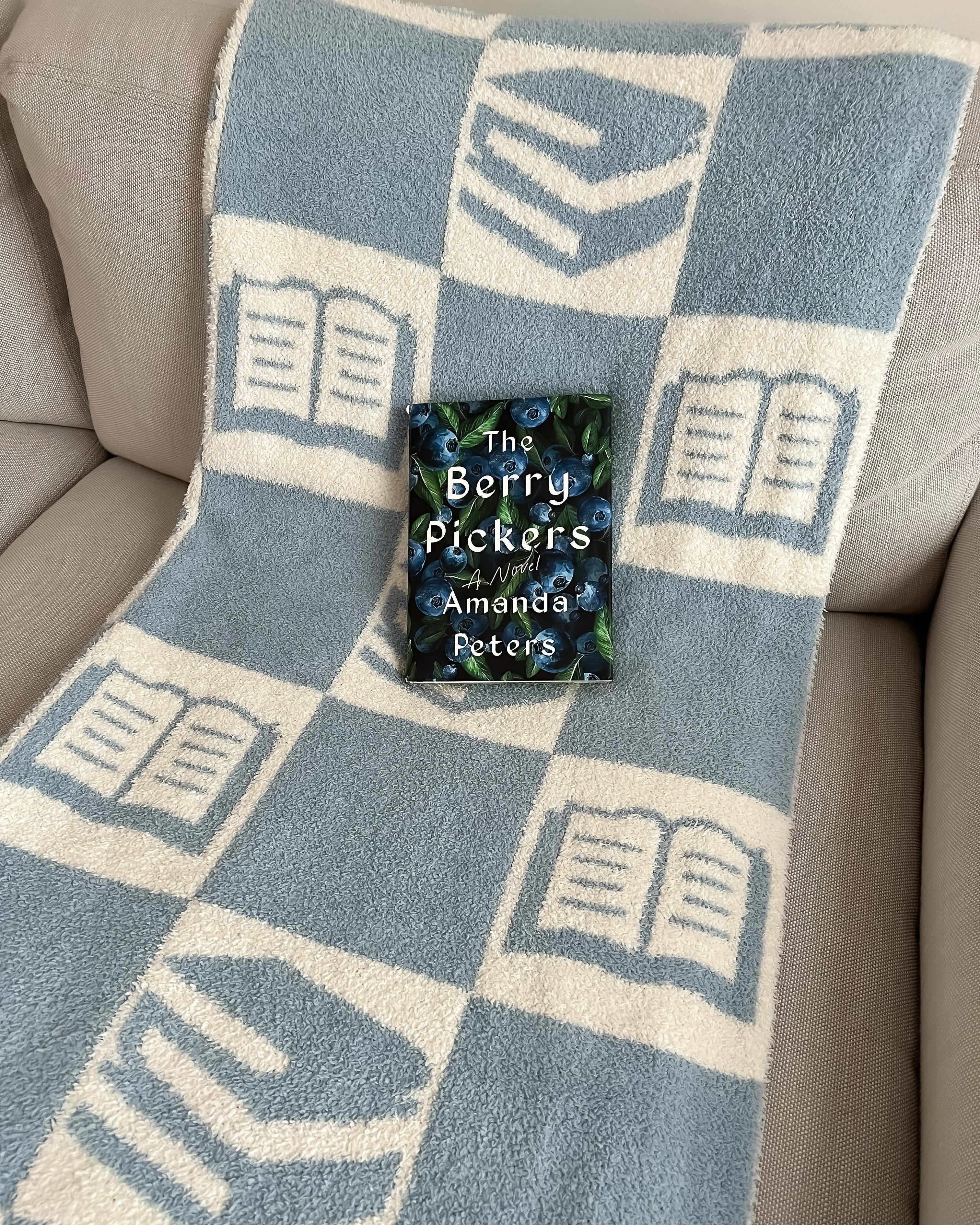 The Bookish Blanket - Image 25