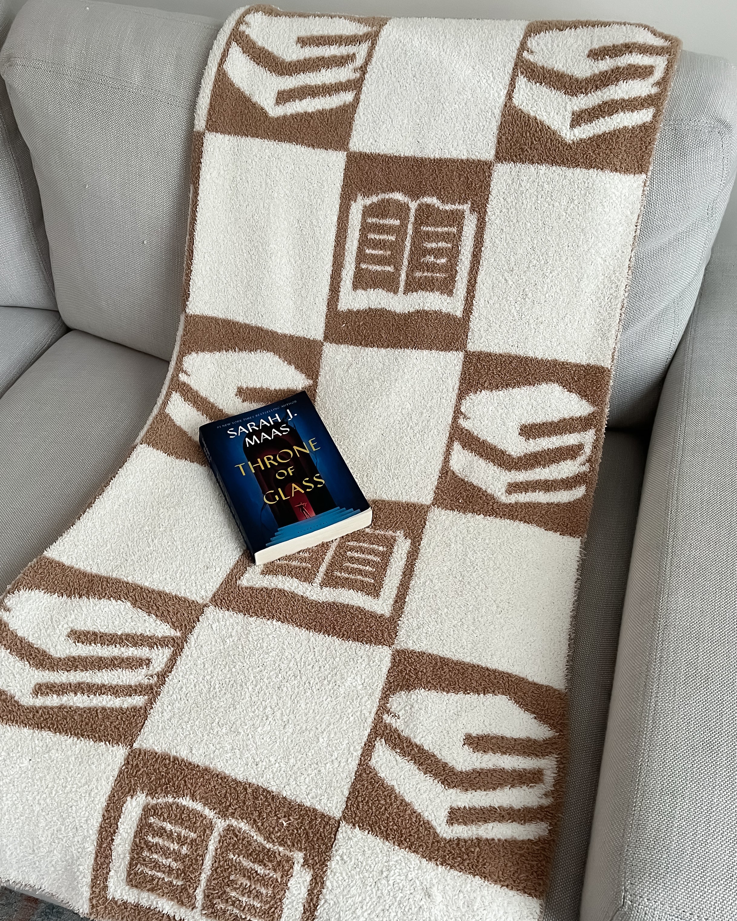 The Bookish Blanket - Image 30