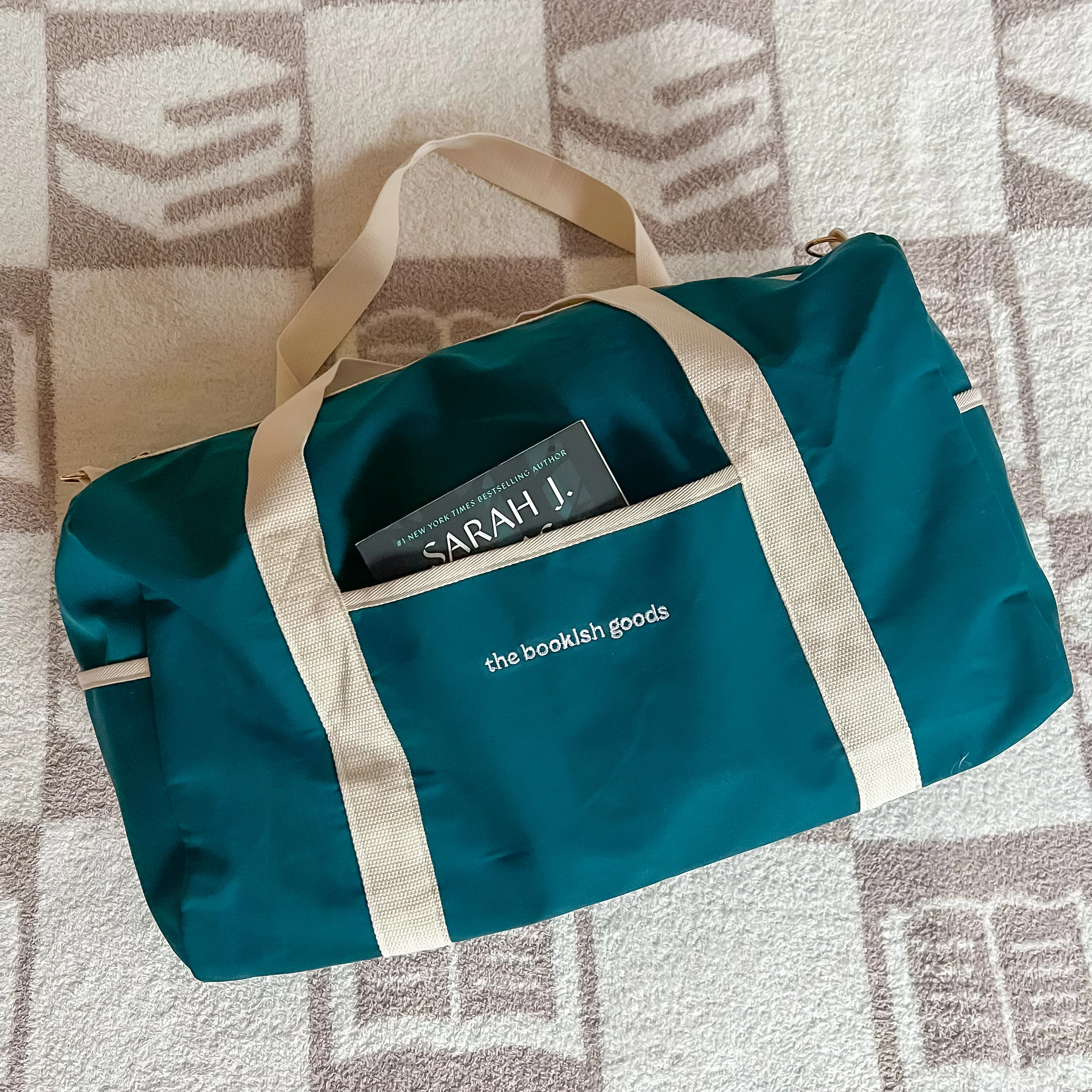 The Bookish Canvas Weekender - Image 6