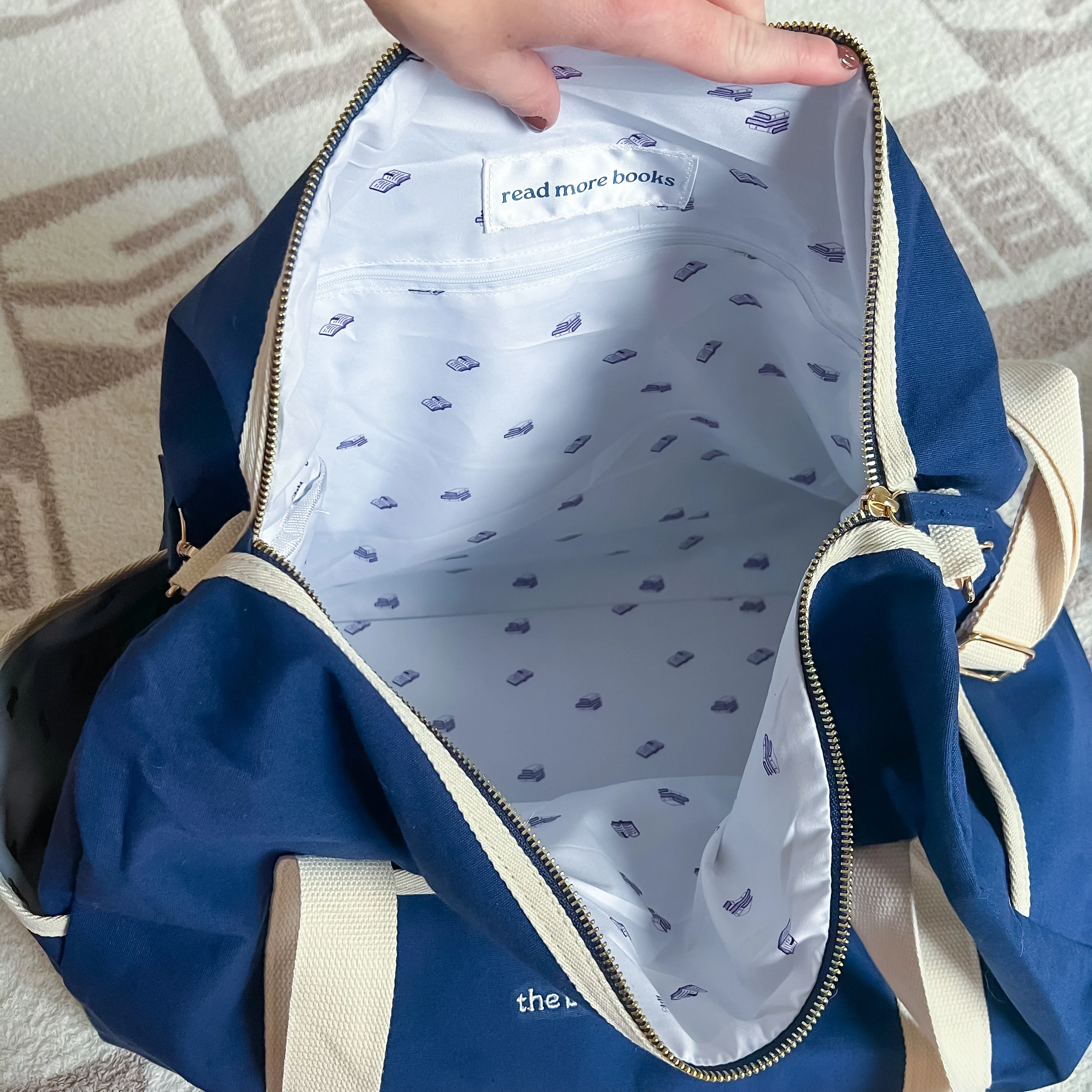 The Bookish Canvas Weekender - Image 8