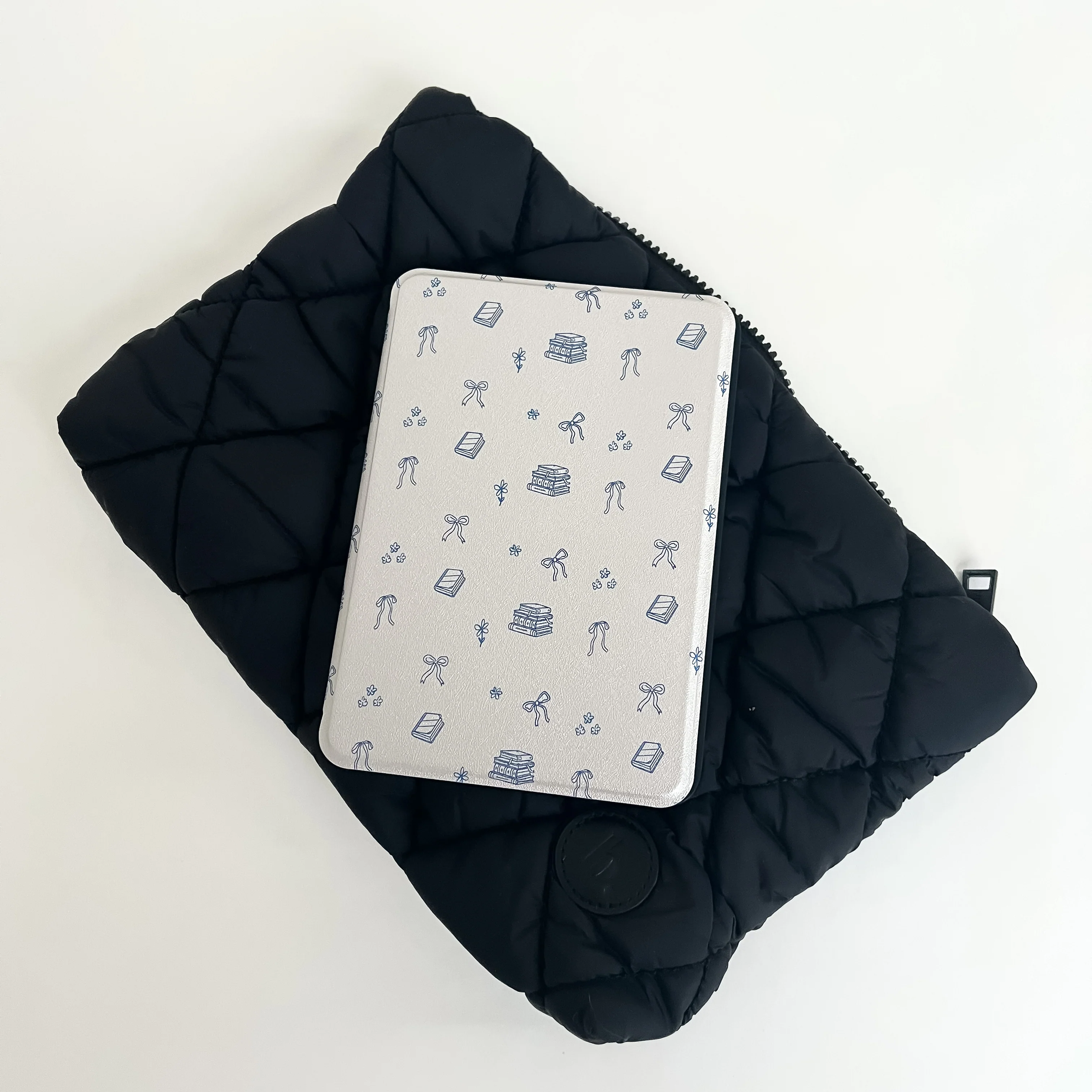 The Bookish Pouch - Image 7