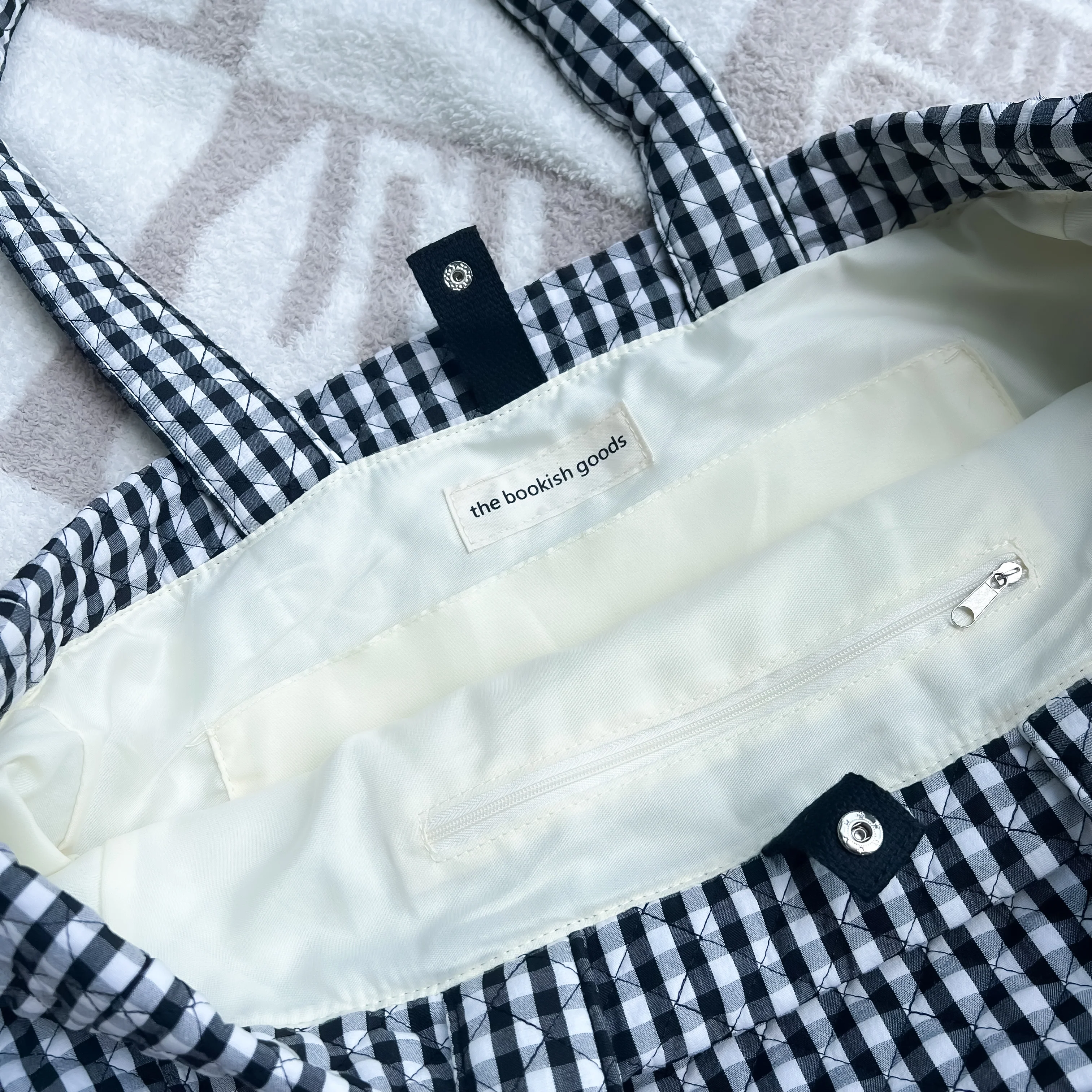 The Everything Bag - Image 21