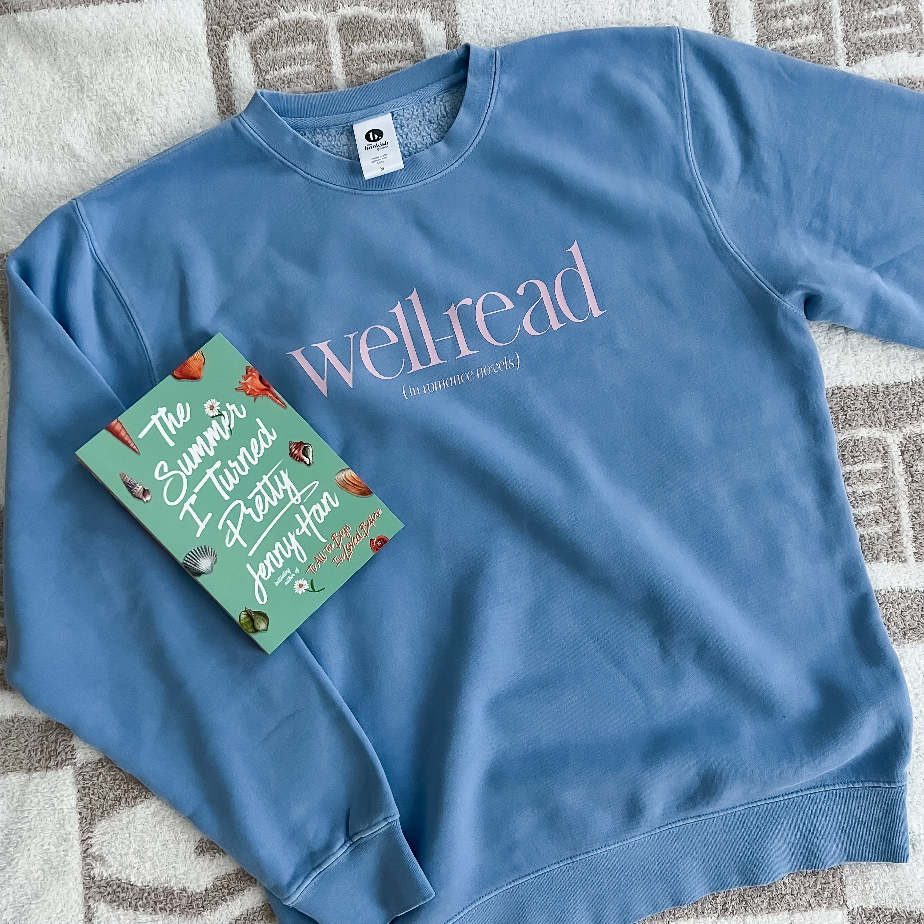 Well-Read Romance Sweatshirt