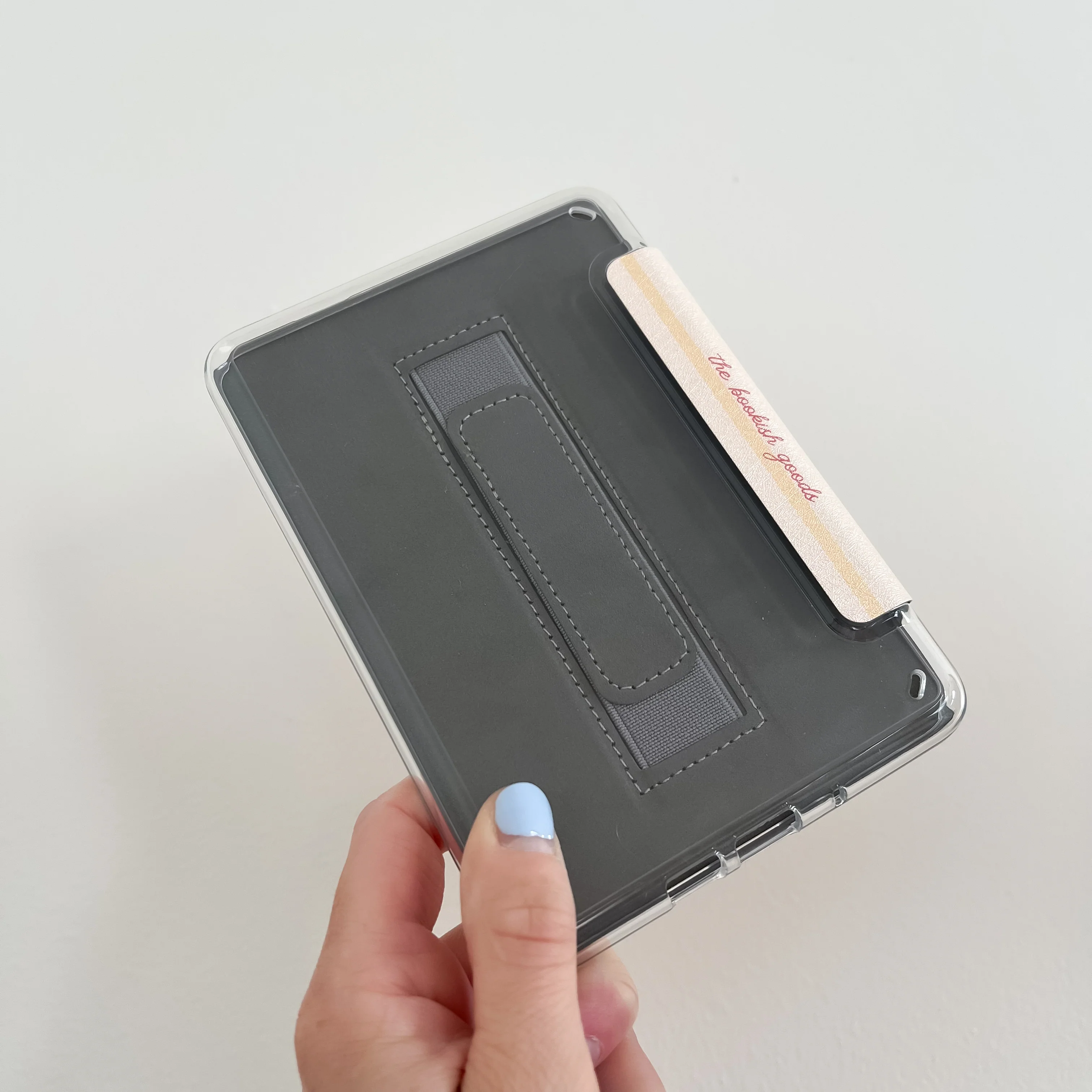 Well Read Sardines Kindle Case - Image 4